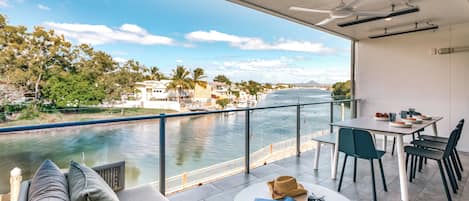 Deluxe Apartment, 2 Bedrooms, River View