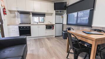 Ensuite Cabin | Private kitchen