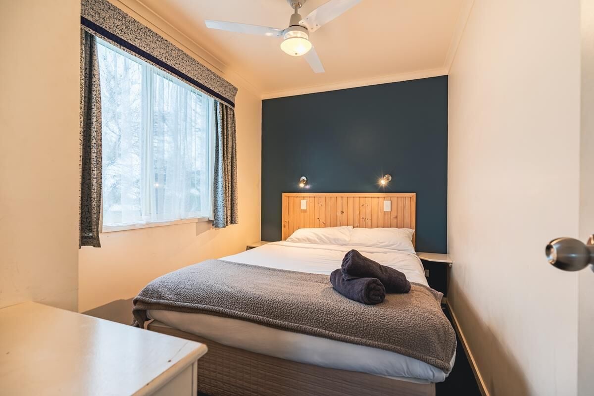 Cabana família, 2 quartos (4 Berth) | Ferros/tábuas de passar roupa, berços (sobretaxa), Wi-Fi de cortesia