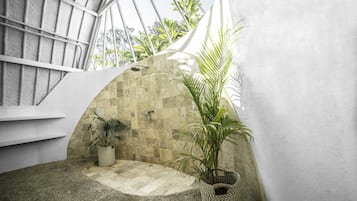 1 habitación, caja de seguridad en la habitación y wifi gratis