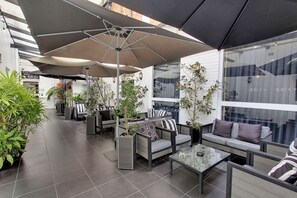 S'hi serveixen dinars, sopars i plats de cuina mediterrània 