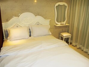 Minibar, desk, free WiFi - Huy Hoang 2 (Ho Chi Minh City)
