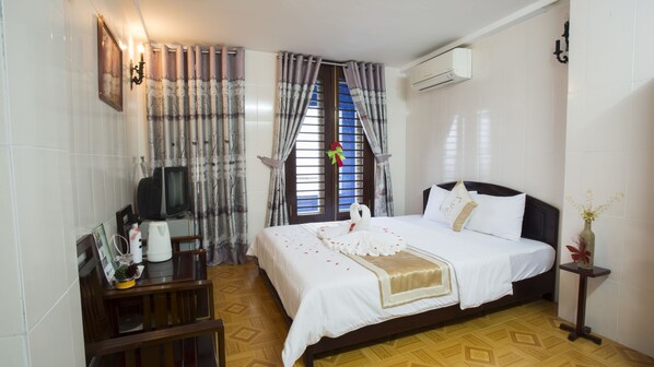 24-英寸电视（配备有线频道）