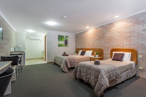 标准房, 无烟房 | 办公桌、熨斗/熨衣板、免费 WiFi