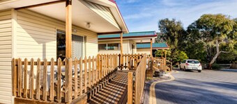 Wintersun Gardens Motel
