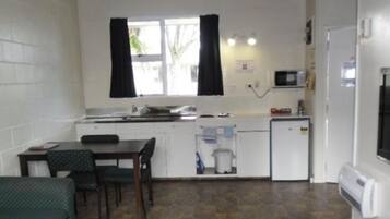 One Bedroom Unit | Private kitchenette