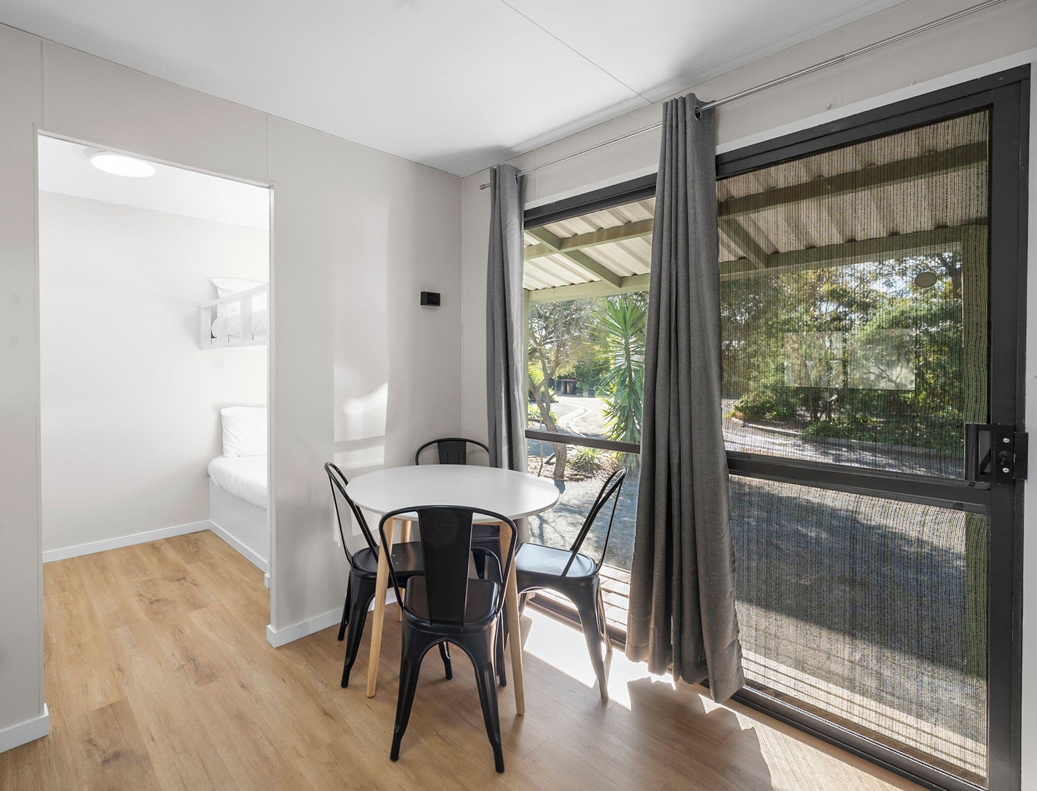 Standard Cabin - Not Pet Friendly | In-room dining