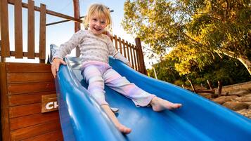 Children’s play area – outdoor