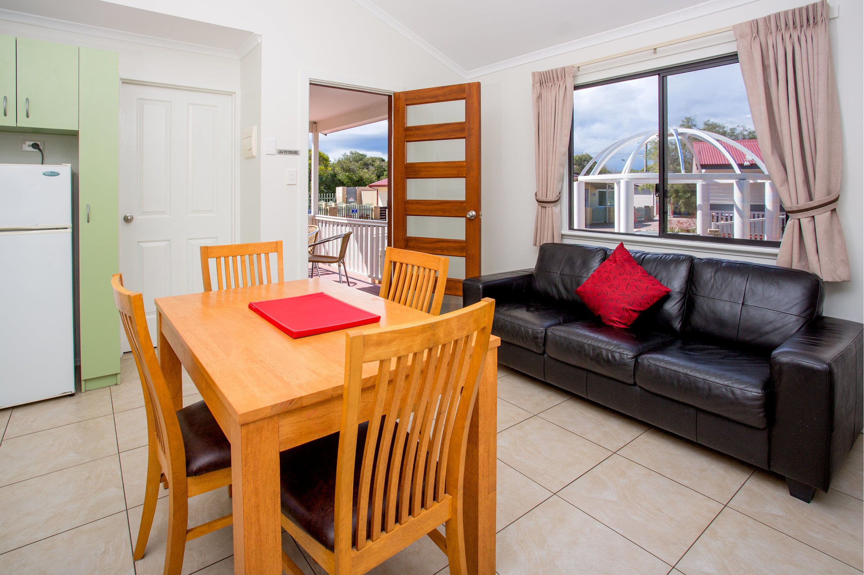 2 Bedroom Deluxe Chalet | Living area