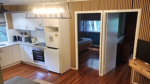Suite – standard, 2 soverom, kjøkken (Apartment) | Oppholdsområde