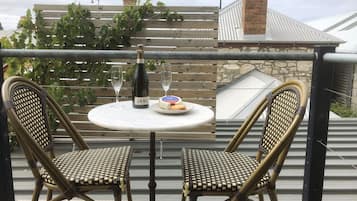 Suite Standar, 1 kamar tidur | Teras/patio