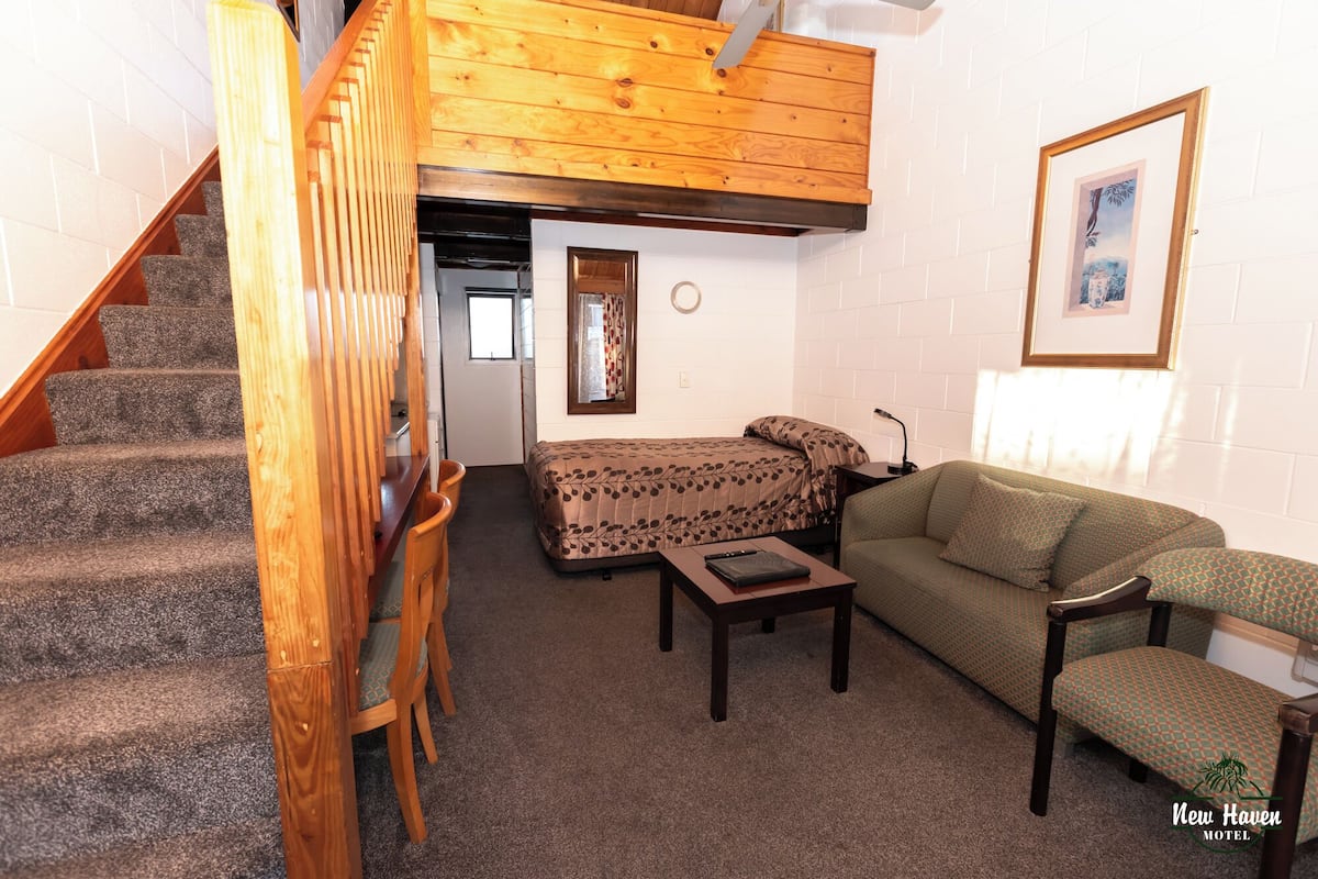 Deluxe Suite, 1 Bedroom (Alpine Deluxe)