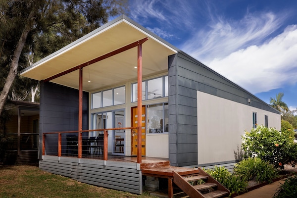 Villa familiar, 2 habitaciones | Tabla de planchar con plancha, wifi gratis y ropa de cama