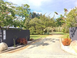 Tabla de planchar con plancha 