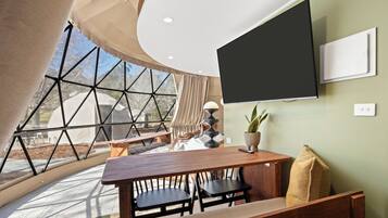 Magnificent Mega Dome Ensuite | Down duvets, bed sheets