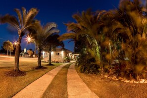 Entrée de l’hébergement