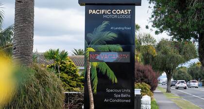Pacific Coast Motor Lodge