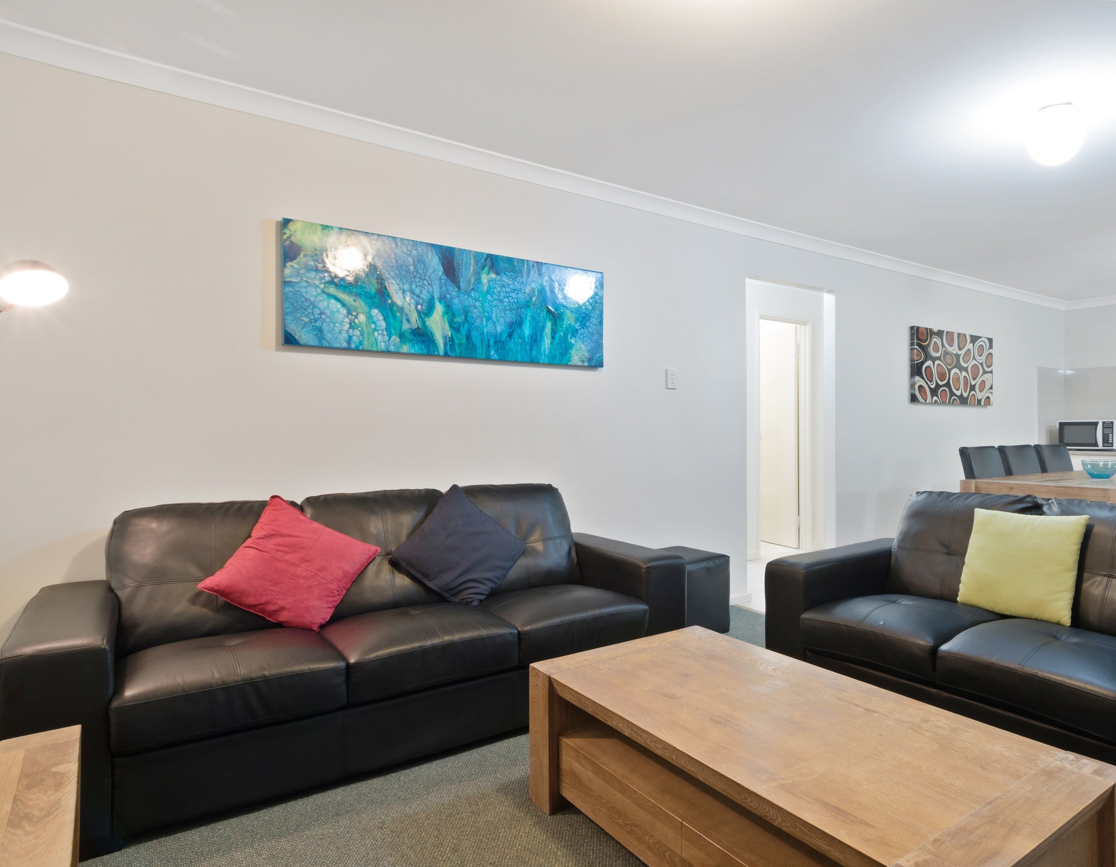 2 Bedroom Cottage  | Living area | Flat-screen TV, DVD player