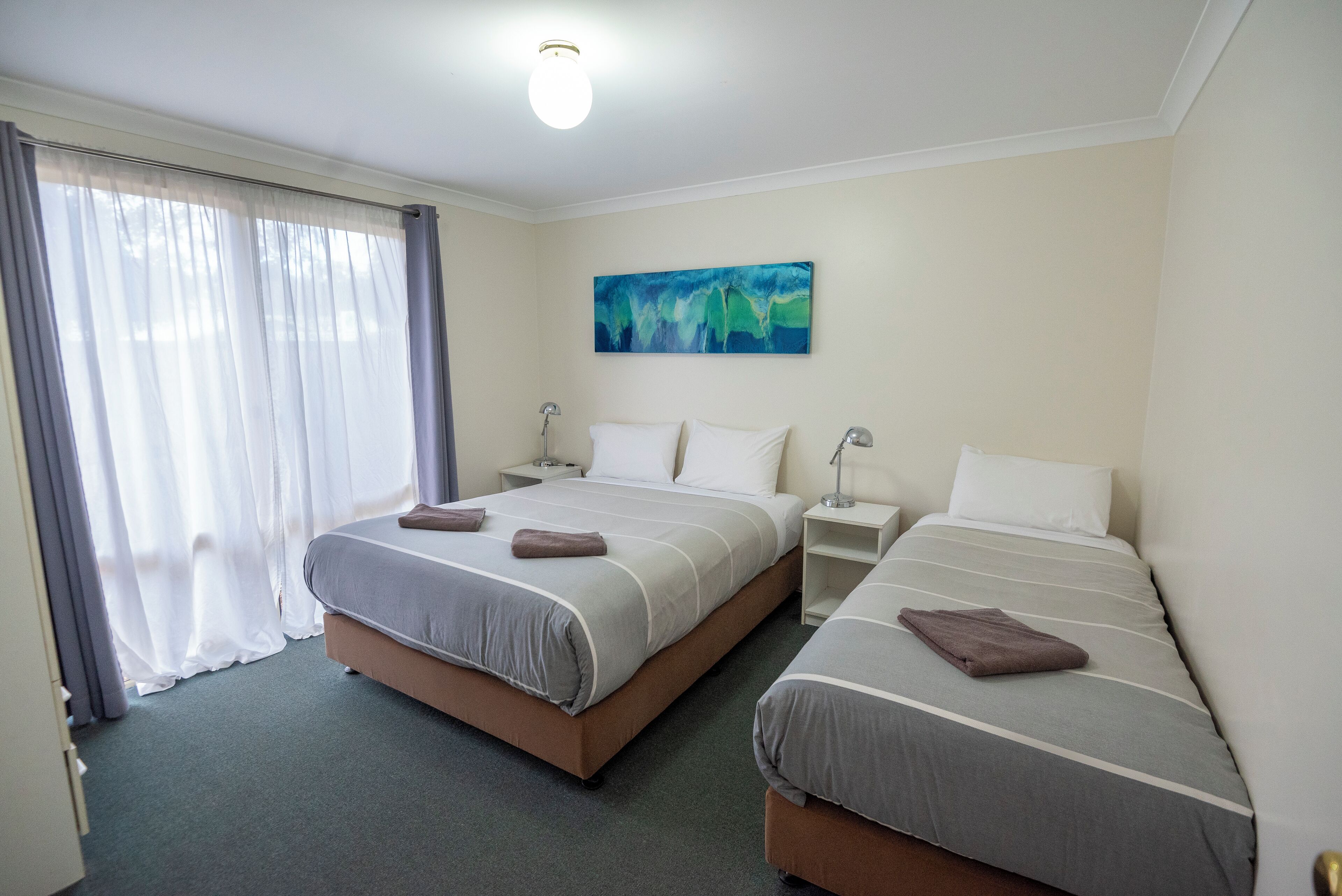 2 Bedroom Cottage  | Individually decorated, individually furnished, blackout drapes