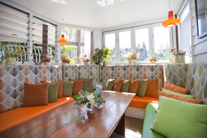 Cafe - Tasman Holiday Parks - North Star (Hastings Point)