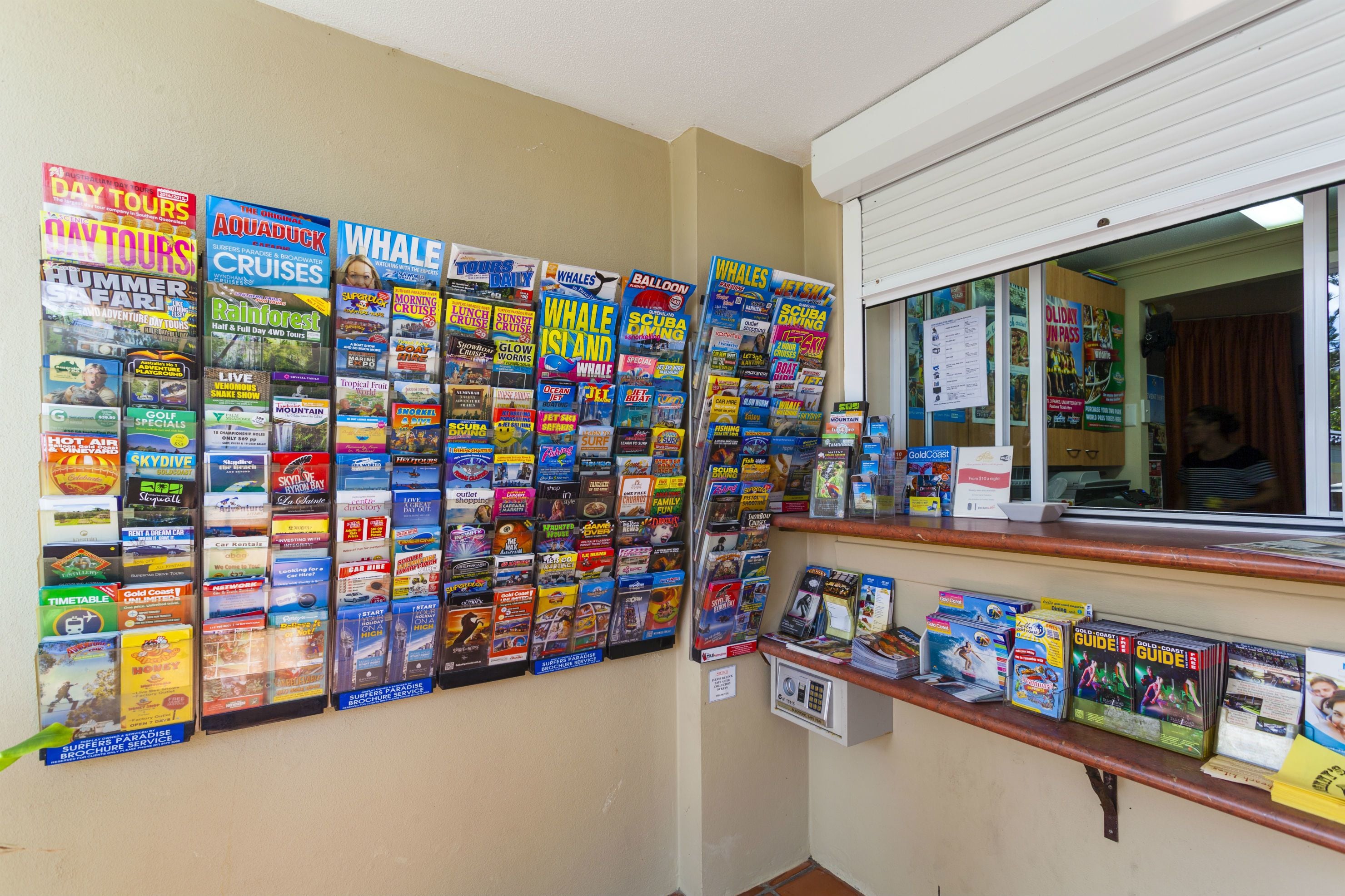 La Grande Apartments Broadbeach — image 30