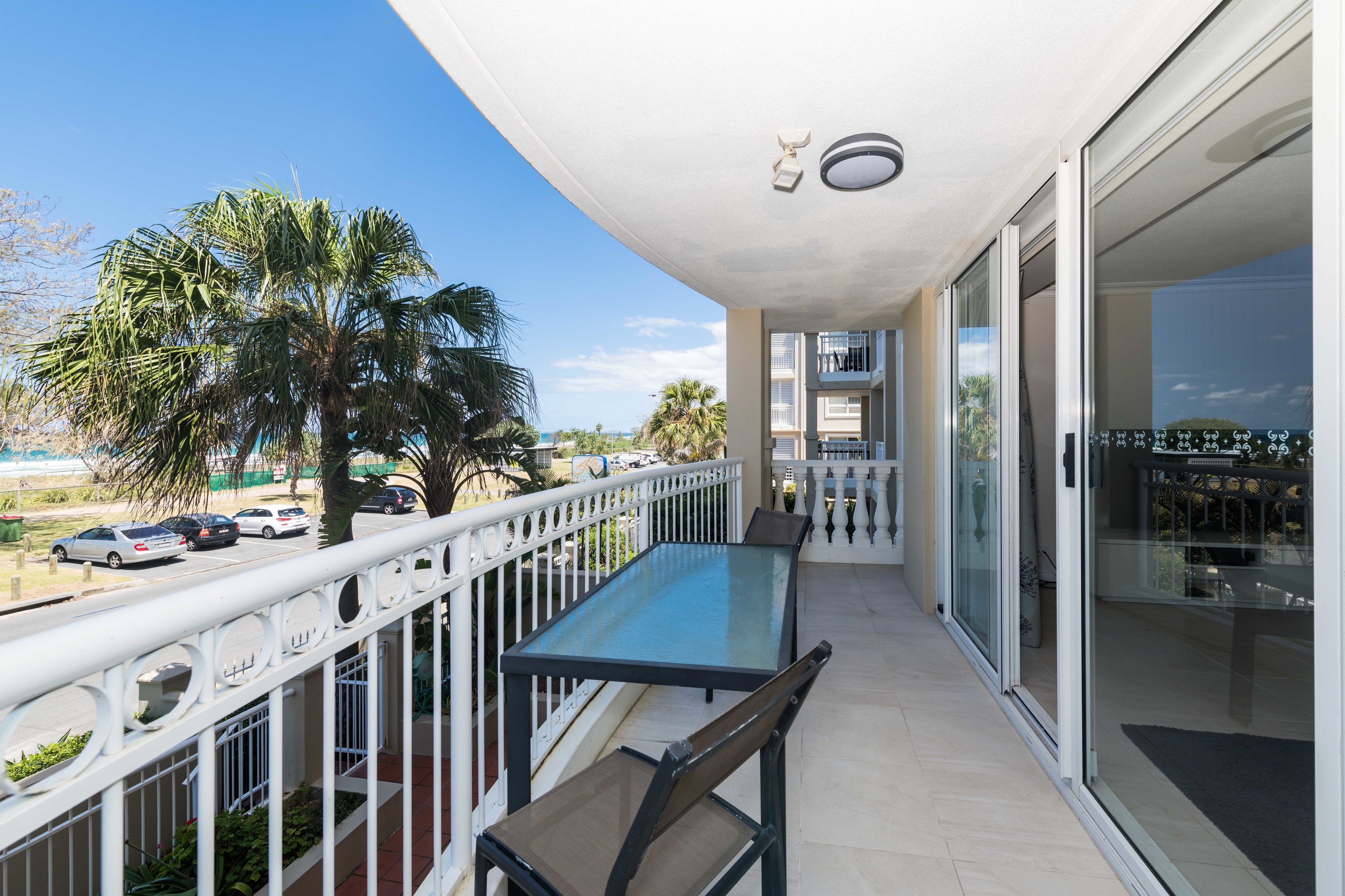 La Grande Apartments Broadbeach — image 26