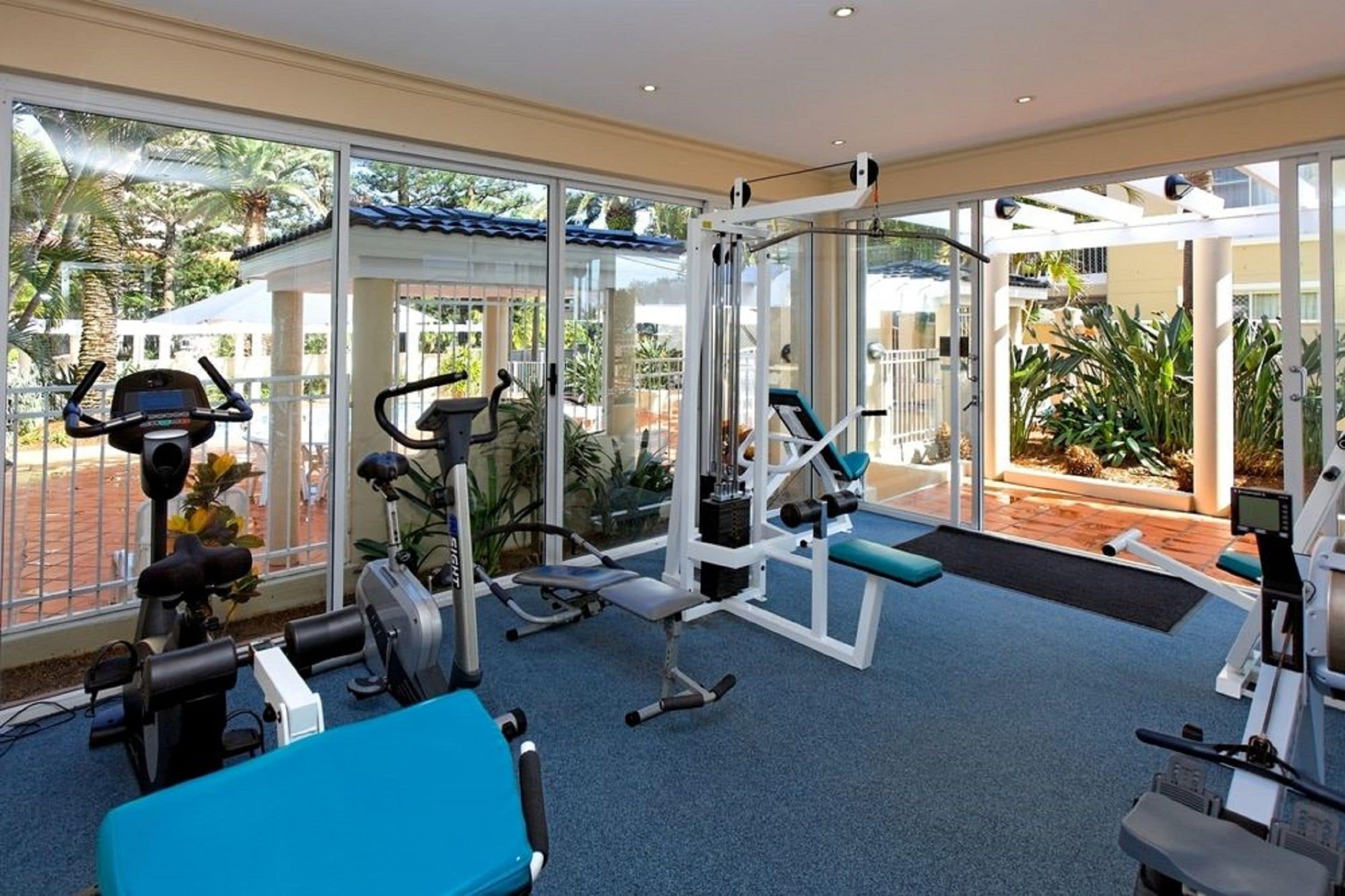 La Grande Apartments Broadbeach — image 28