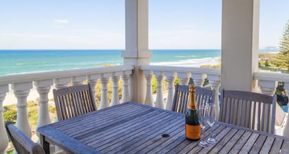 La Grande Apartments Broadbeach