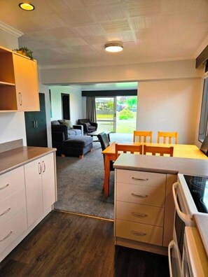 Family Suite, Mountain View | Private kitchen