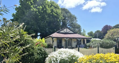 Abelia Cottage of Daylesford Botanical