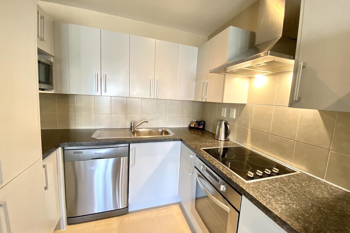 family penthouse, 3 bedrooms | private kitchen | coffee/tea maker, electric kettle