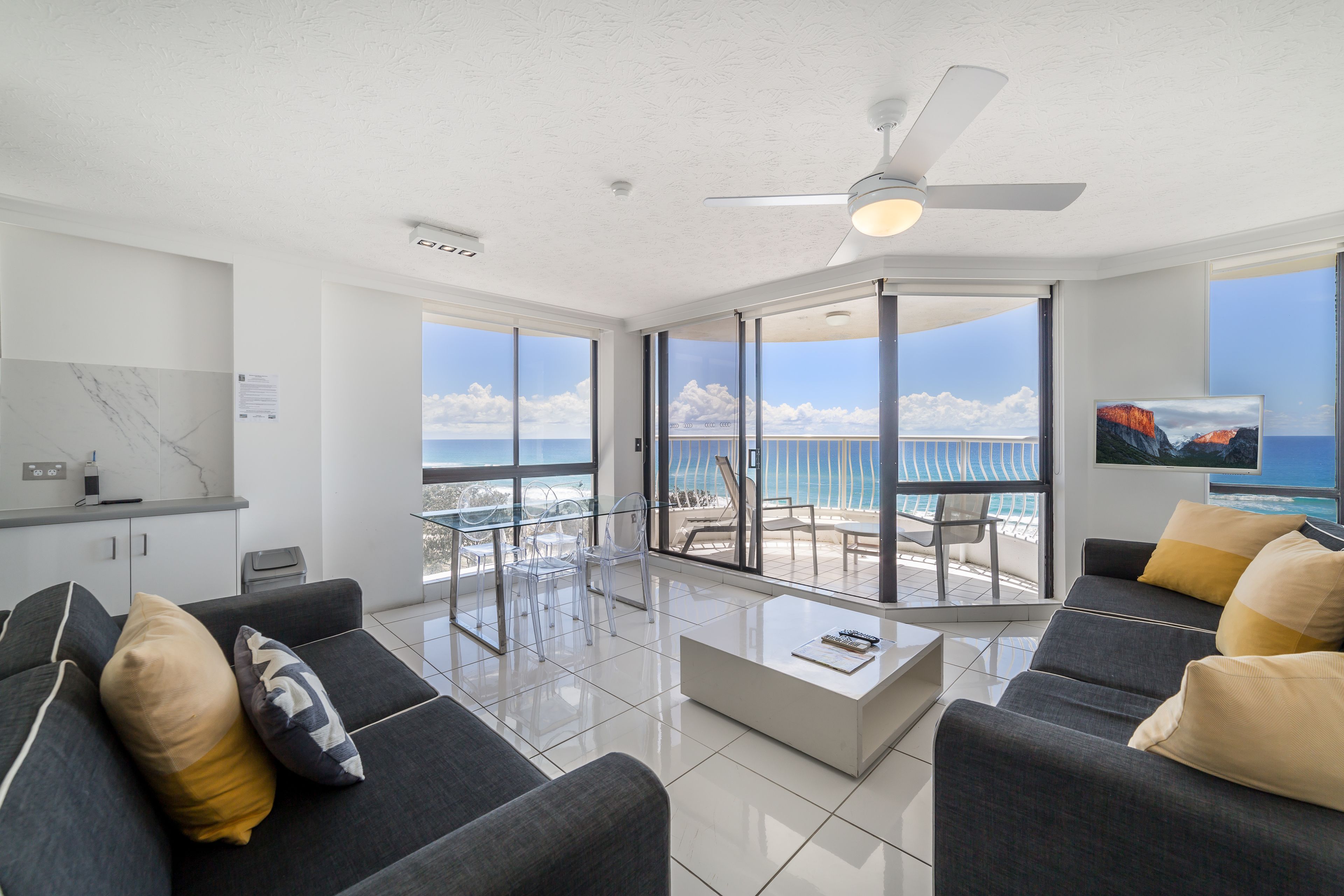 Olympus Apartments — image 7