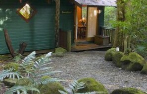 Property entrance - Springbrook Lyrebird Retreat (Springbrook)