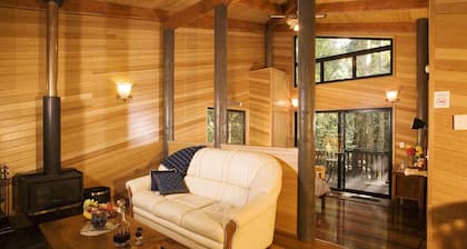 Springbrook Lyrebird Retreat