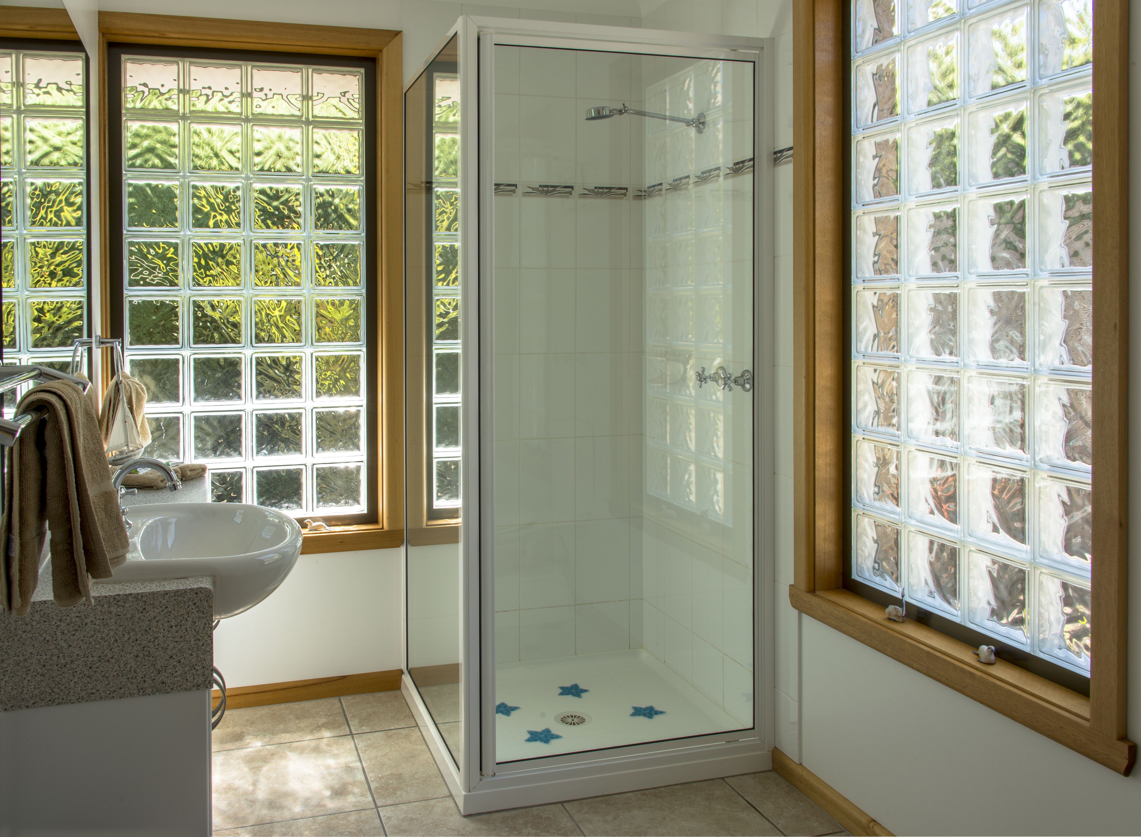 Abs by the Bay — image 8