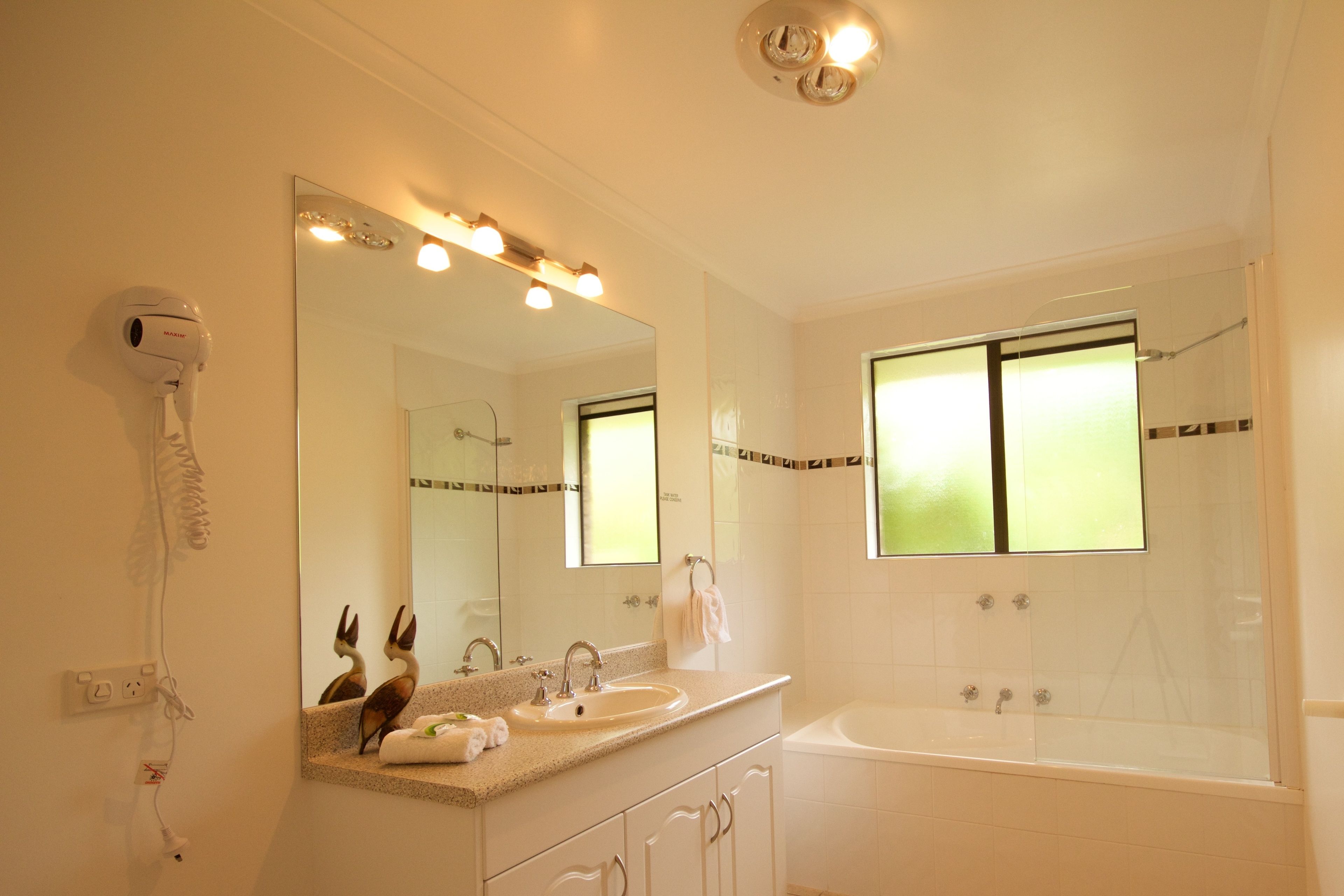 Abs by the Bay — image 7