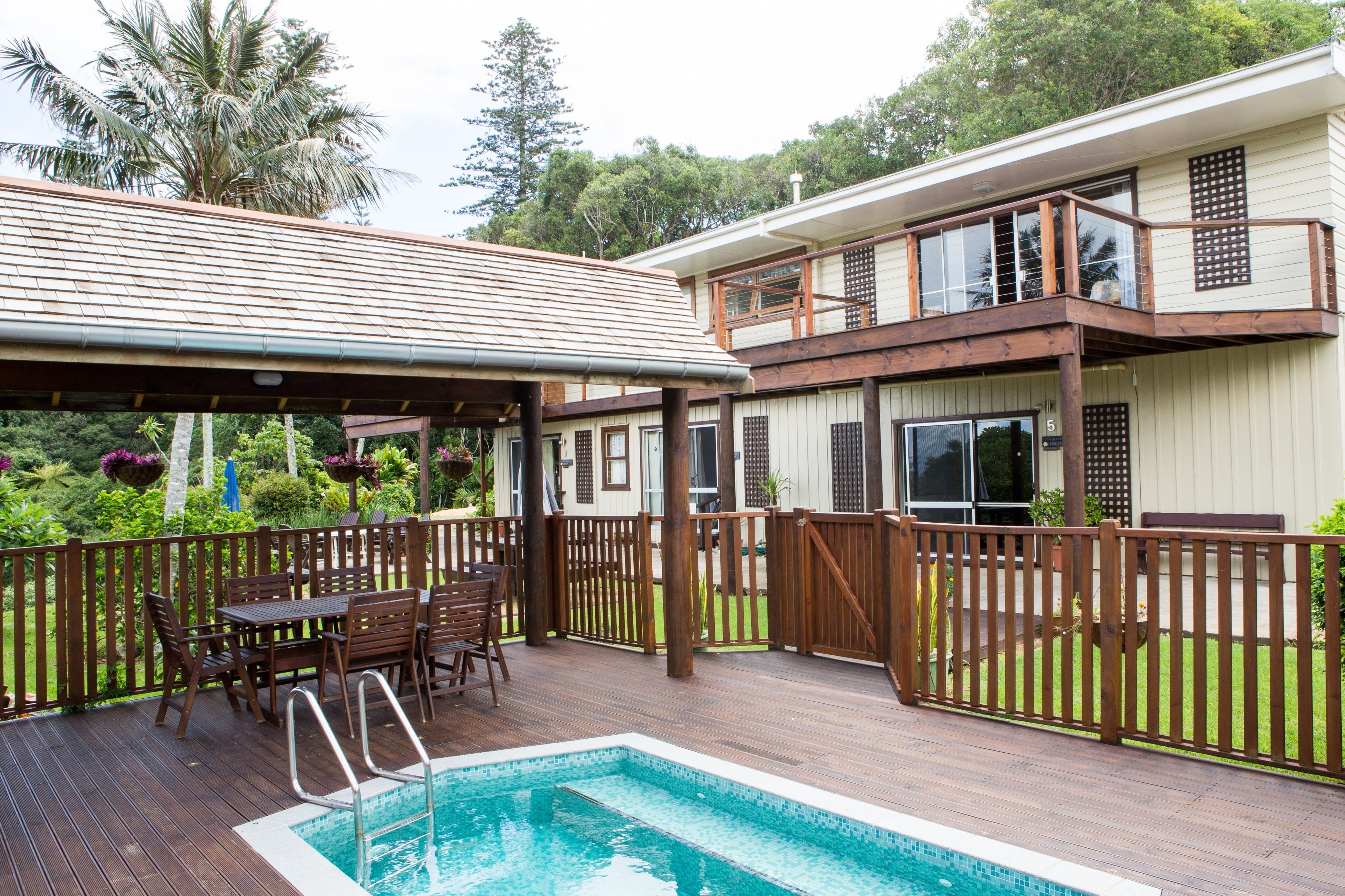 Piscine extérieure (ouverte en saison)