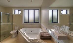 Separate tub and shower, jetted tub, hair dryer, towels