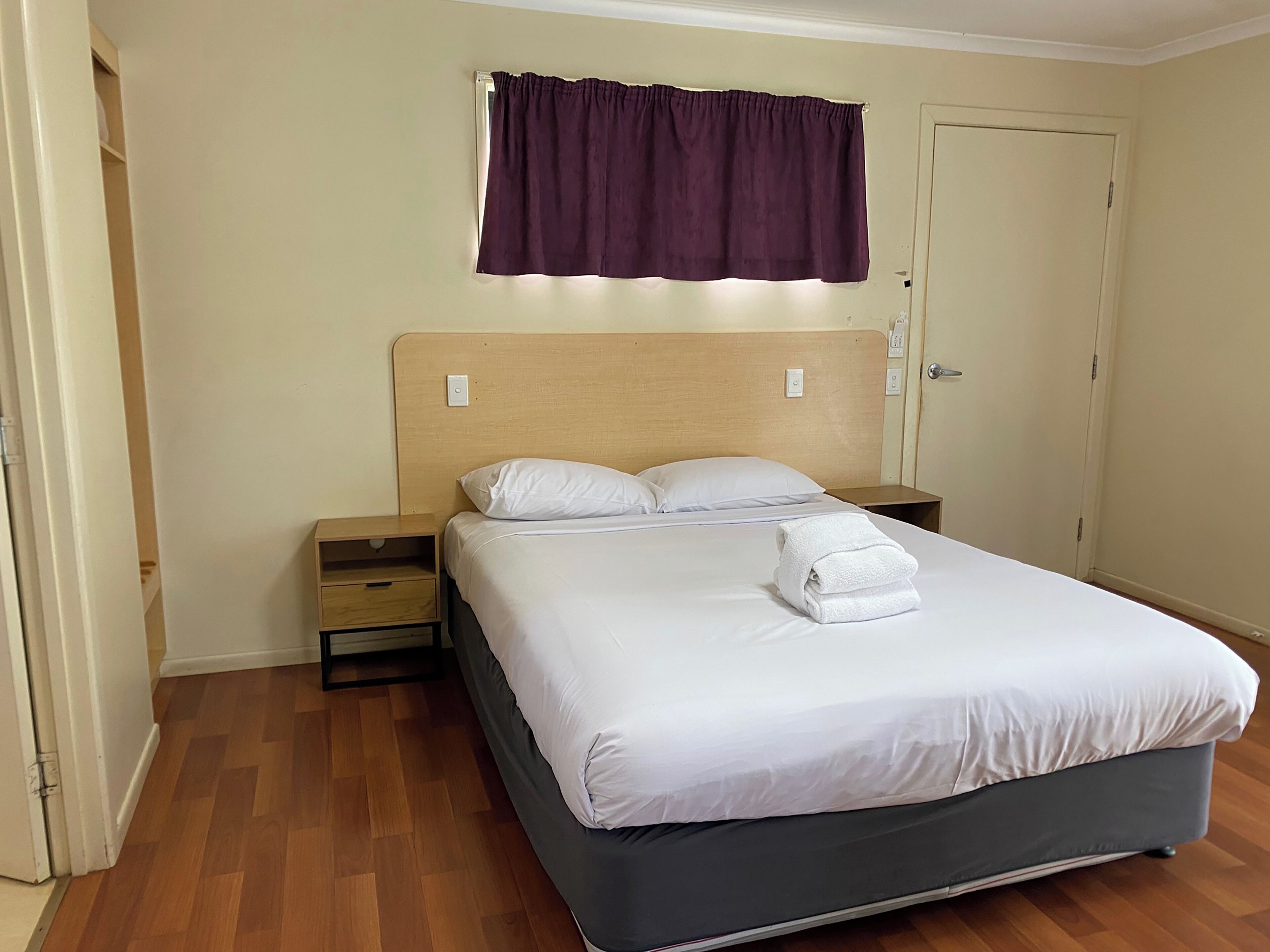 1 Bedroom Cabin disabled sleeps 6