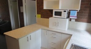 Tabla de planchar con plancha y wifi gratis