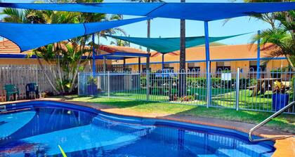 Yamba Twin Pines Motel