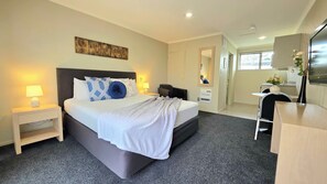 Premium bedding, desk, blackout curtains, soundproofing