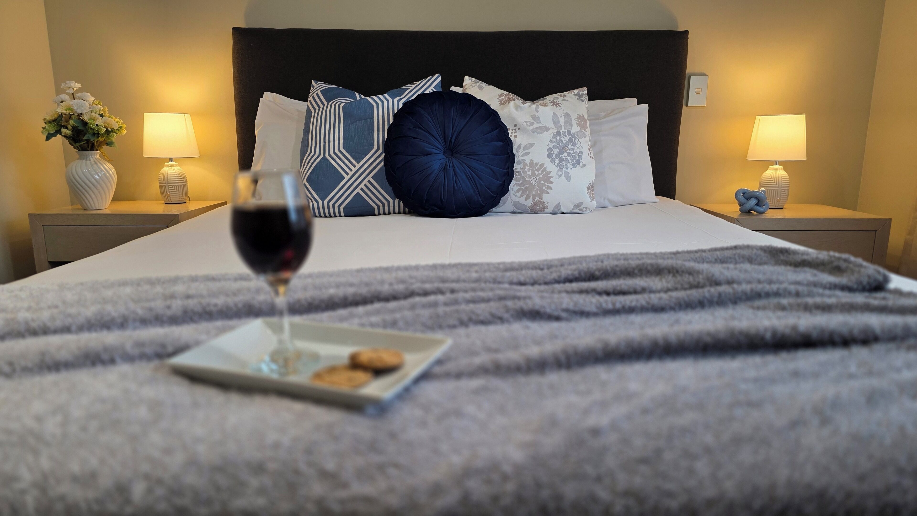 Photo - TOWER JUNCTION MOTOR LODGE- MOTEL with Airport and Railway Station Shuttle service