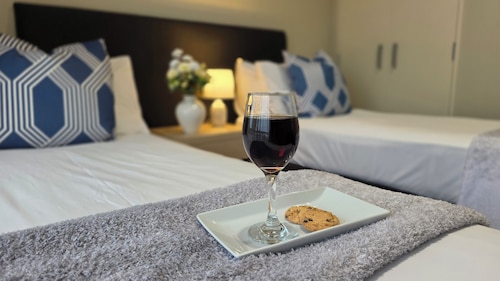 Tower Junction Motor Lodge