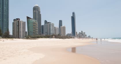 Costa D'ora Apartments