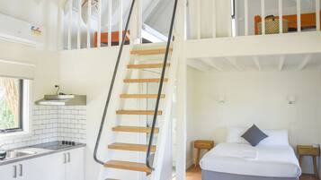 Superior Family Cottage | Free WiFi