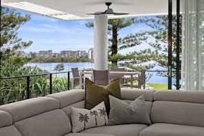 Apartamento superior, vários quartos, para não fumantes, cozinha (3 Bed Superior Apt 3 Nts) | Terraço/pátio
