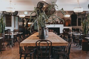 Café - Hotel Bellinzona Daylesford (Hepburn Springs)