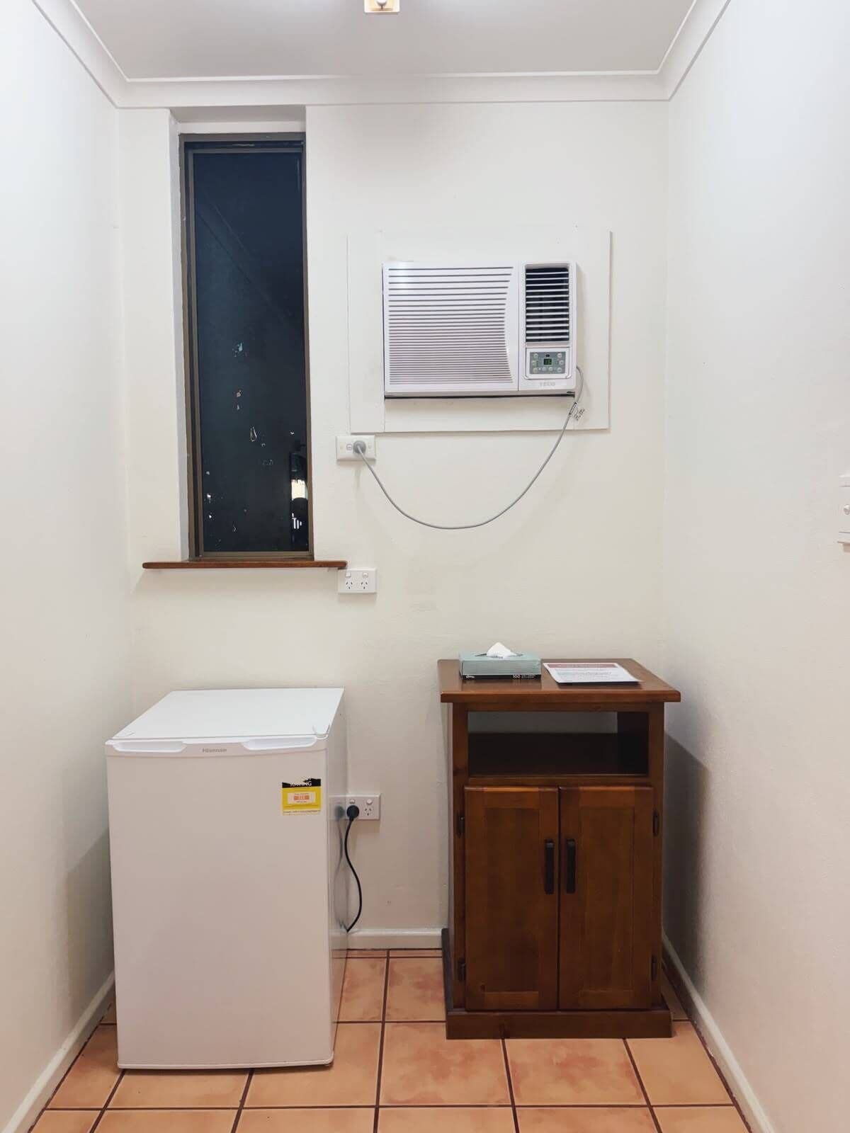 Standard Double or Twin Room, Pool View | Desk, laptop workspace, soundproofing, cribs (free)