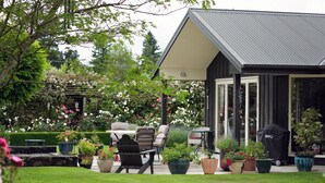 Property grounds - Marchmont Gardens (Hanmer Springs)
